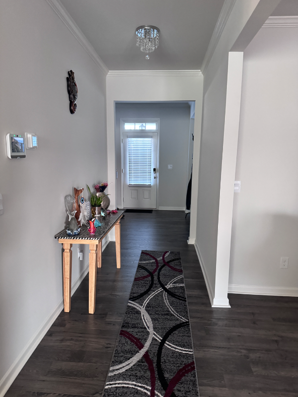 1919 Aquinas Ct #MAIN - Photo 5 of 11