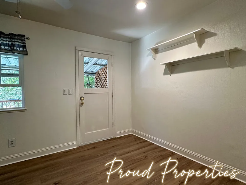 2748 Tunnel St #1 - Photo 6 of 11