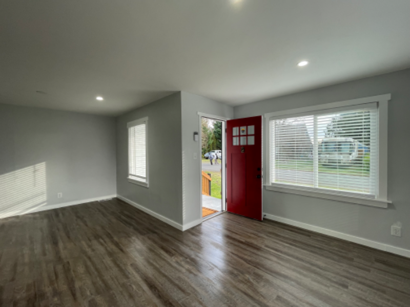 6107 99th St Sw - Photo 3 of 20