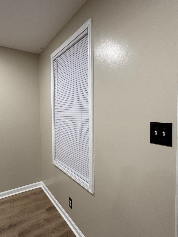 2741B Jones Ave #B - Photo 2 of 12