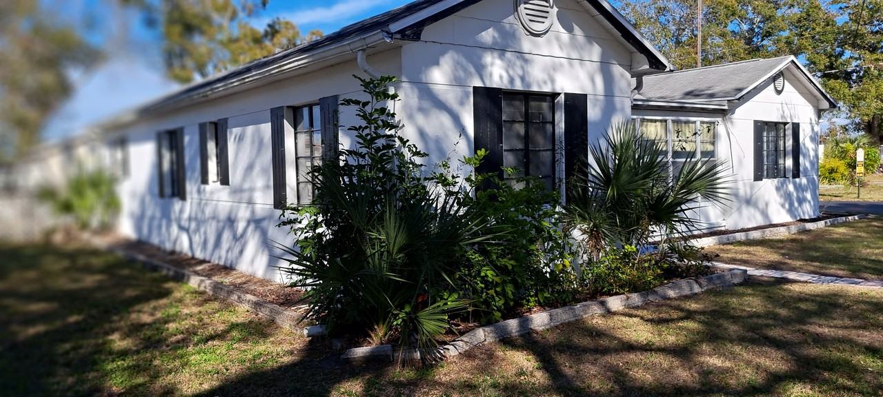 3565 58th Avenue North - Photo 2 of 20