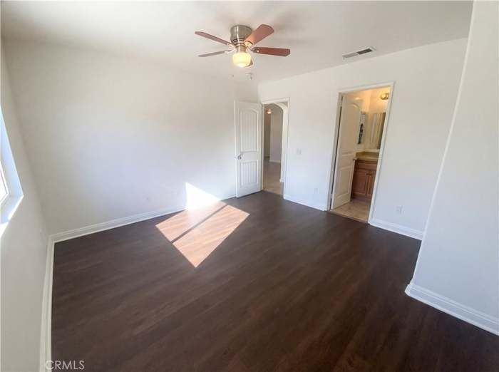 14433 Green River Rd - Photo 4 of 28