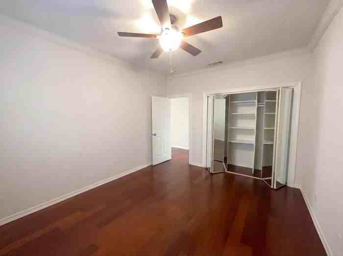 11950 Rising Sun Way - Photo 3 of 32