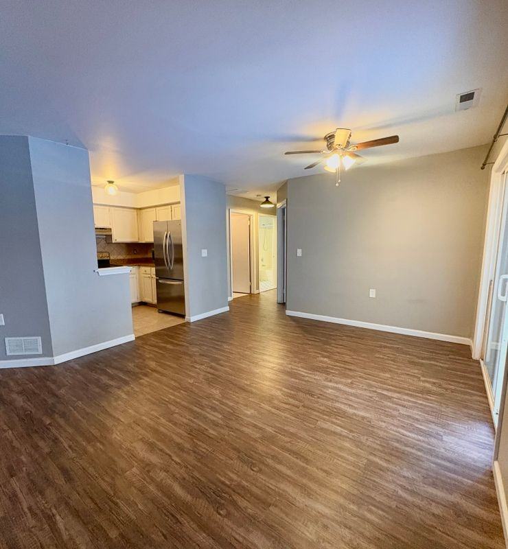 416 Walden Cir - Photo 5 of 19