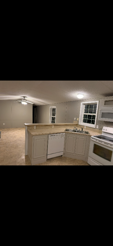 278 Bangor Rd - Photo 3 of 13