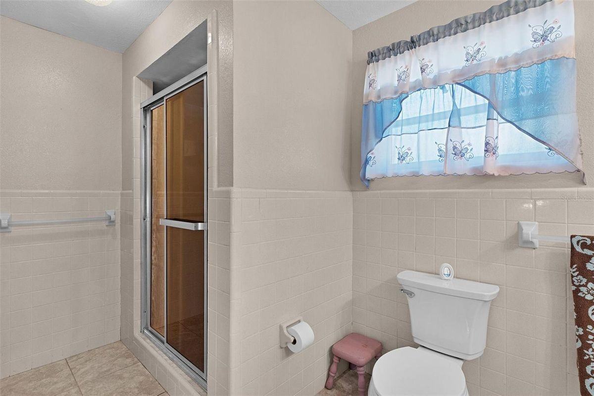 602 Fourth Ave - Photo 7 of 7