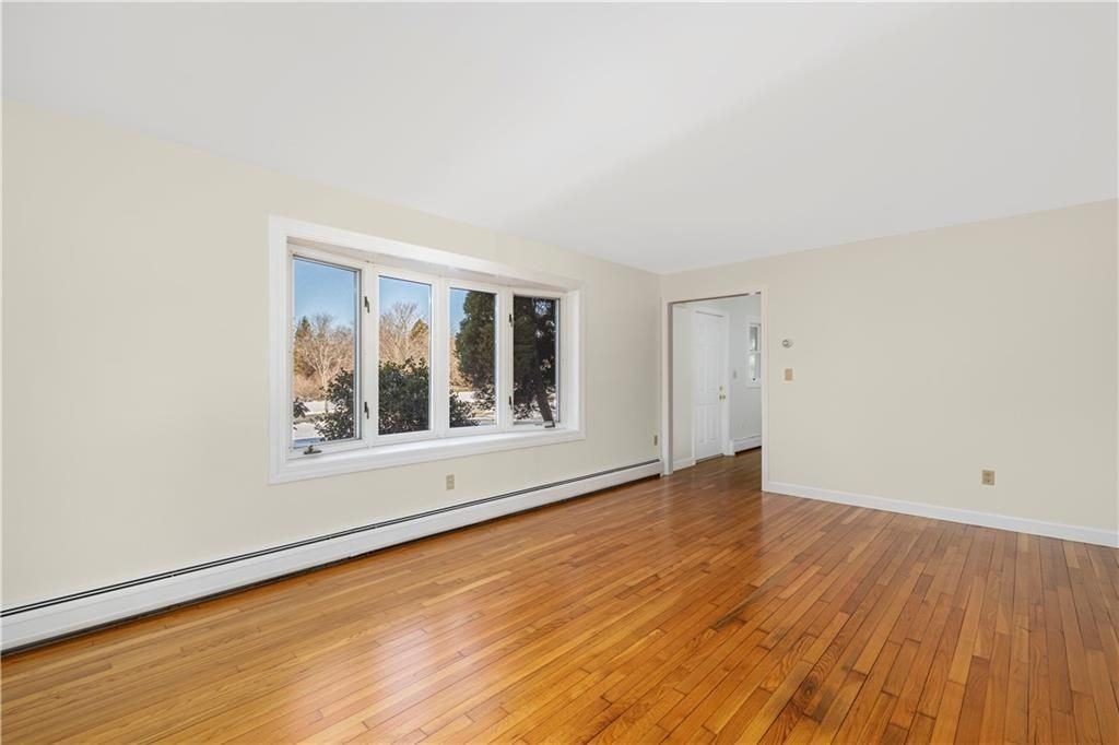 18 Coggeshall Way - Photo 6 of 47