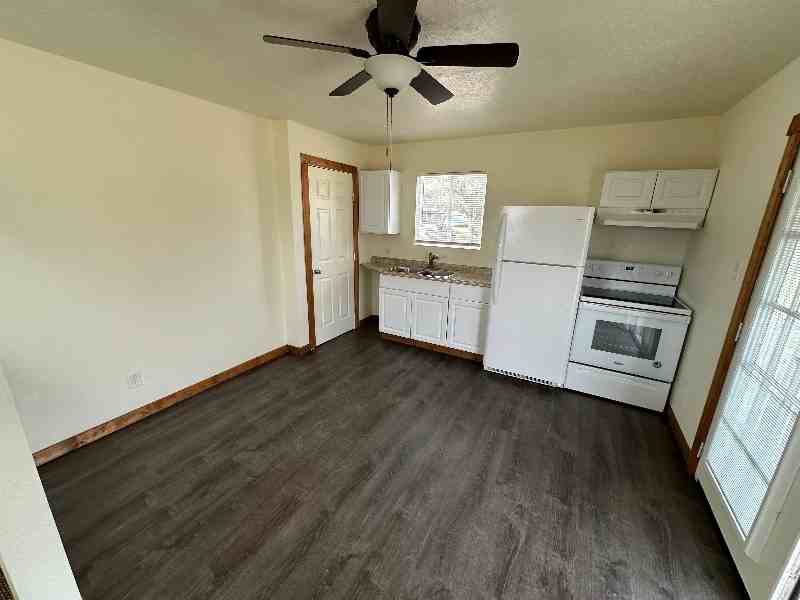 10004 Wrangler Way - Photo 3 of 5