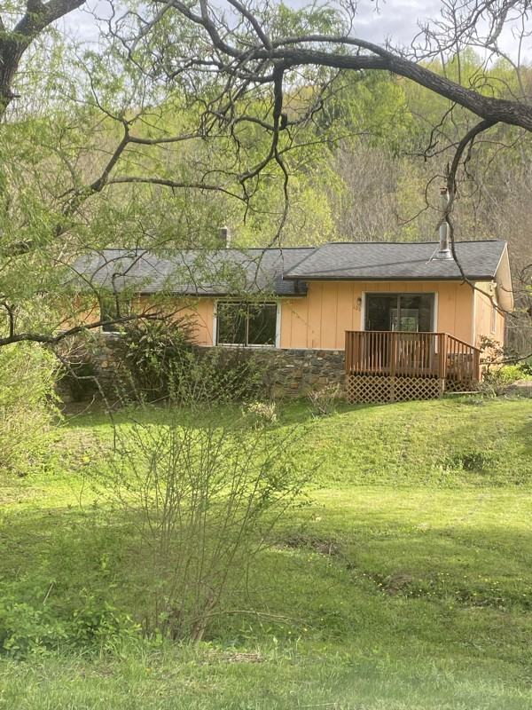 106 Addison Ct - Photo 4 of 20