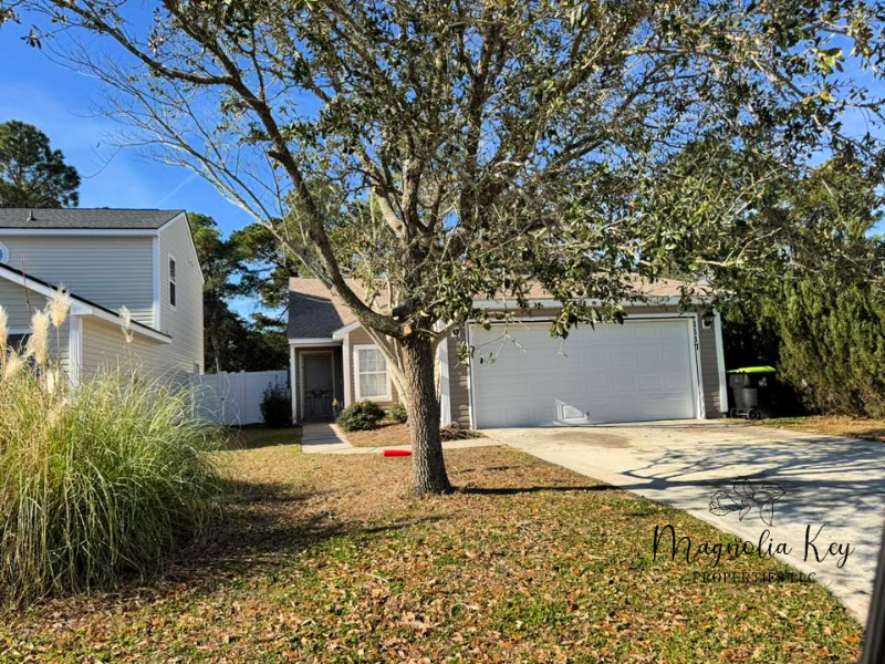 1117 Stoney Falls Blvd - Photo 2 of 20