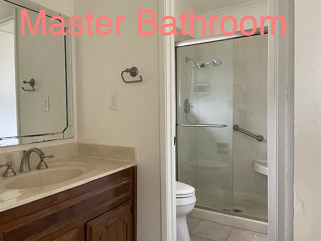 2241 Lafayette Dr - Photo 3 of 14