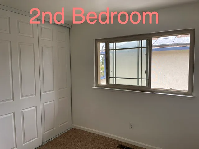 2241 Lafayette Dr - Photo 4 of 14