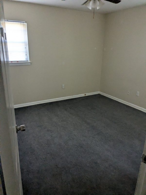 1561 Repoll Rd - Photo 6 of 11