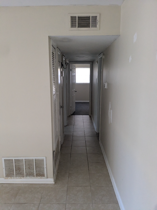 1561 Repoll Rd - Photo 7 of 11