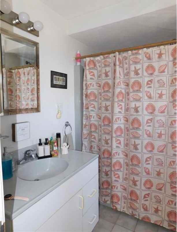 242 Market St #2 - Photo 6 of 7