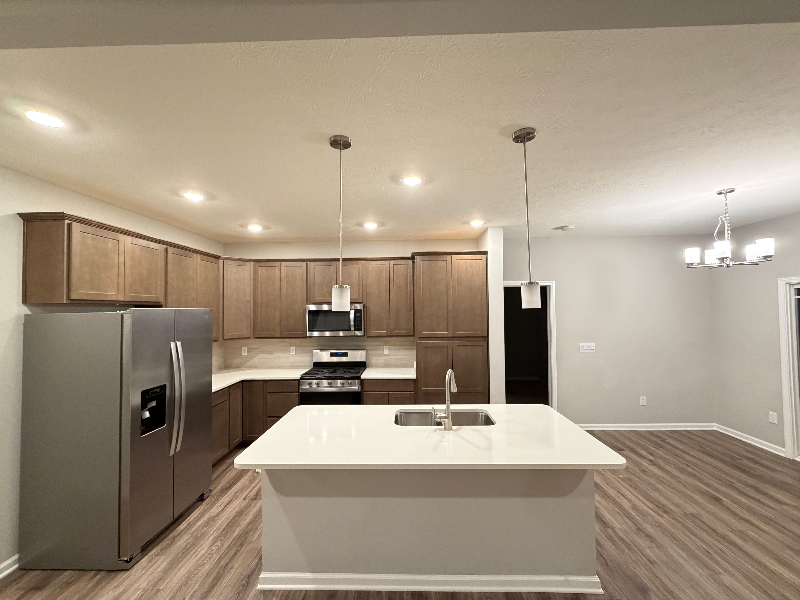 5636 Tart Blvd - Photo 6 of 18