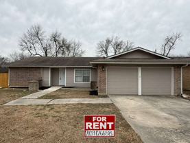 6614 Robin Frst - Photo 1 of 1