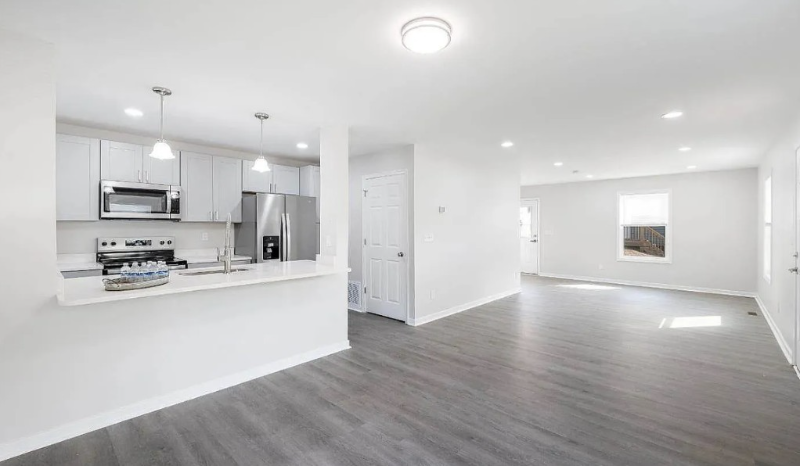 1525 Taylor St - Photo 4 of 19