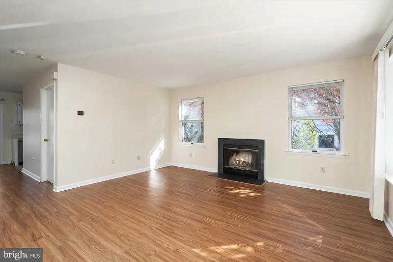 182 Jonathon Dayton Ct - Photo 5 of 5