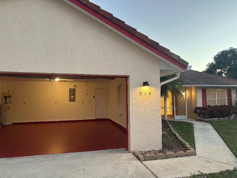 914 Sw Cecil Ln - Photo 3 of 16