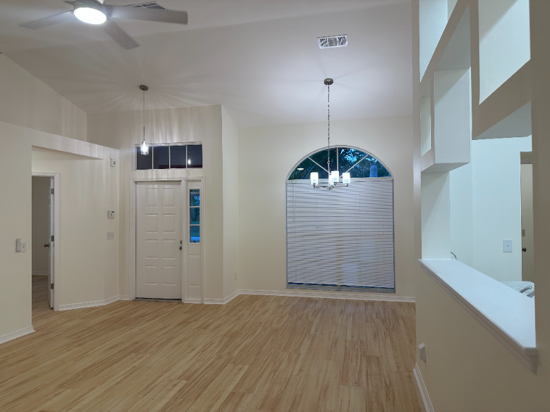 914 Sw Cecil Ln - Photo 5 of 16