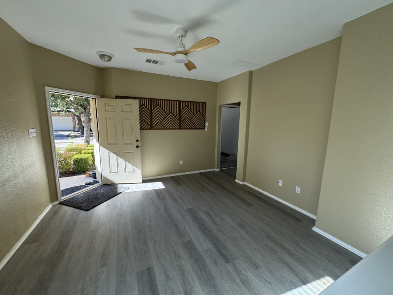 14613 Walt Whitman Trl #B - Photo 5 of 17