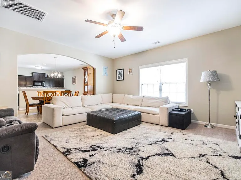 118 Great Oak Way - Photo 5 of 19