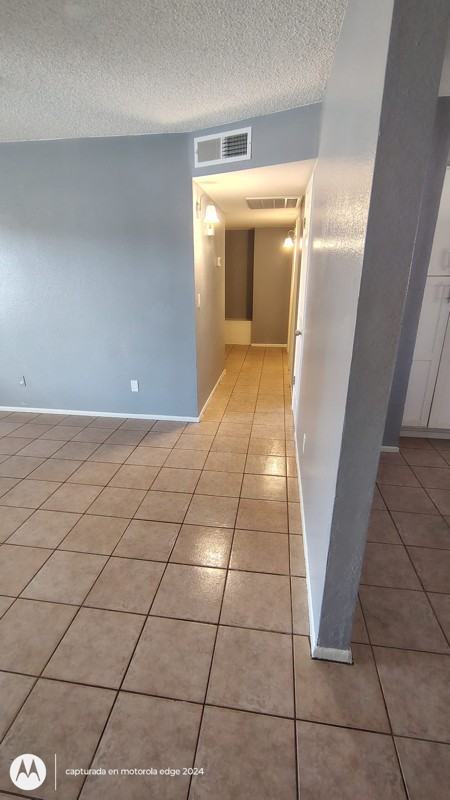 7038 W Fillmore St #MAIN - Photo 7 of 18