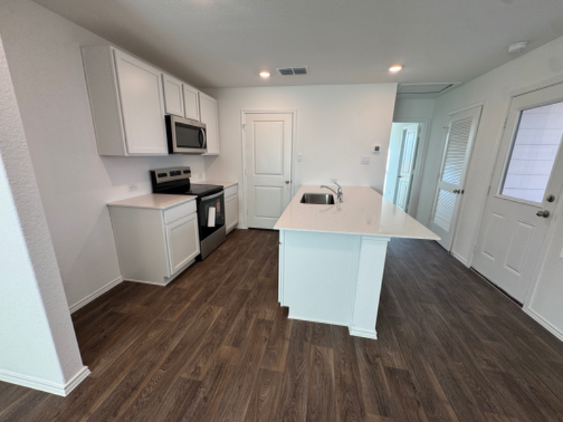 2046 Zephyr Lily - Photo 6 of 13