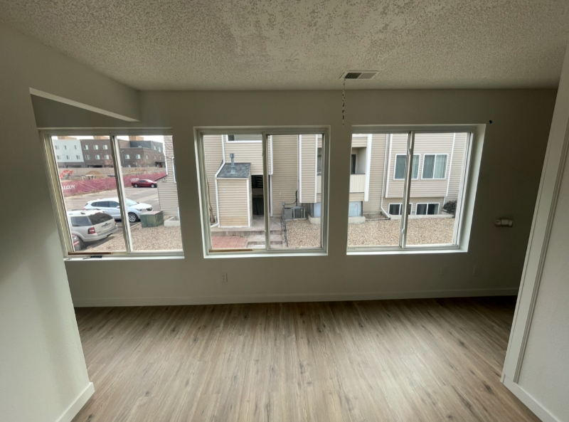 10762 E Exposition Ave - Photo 7 of 12