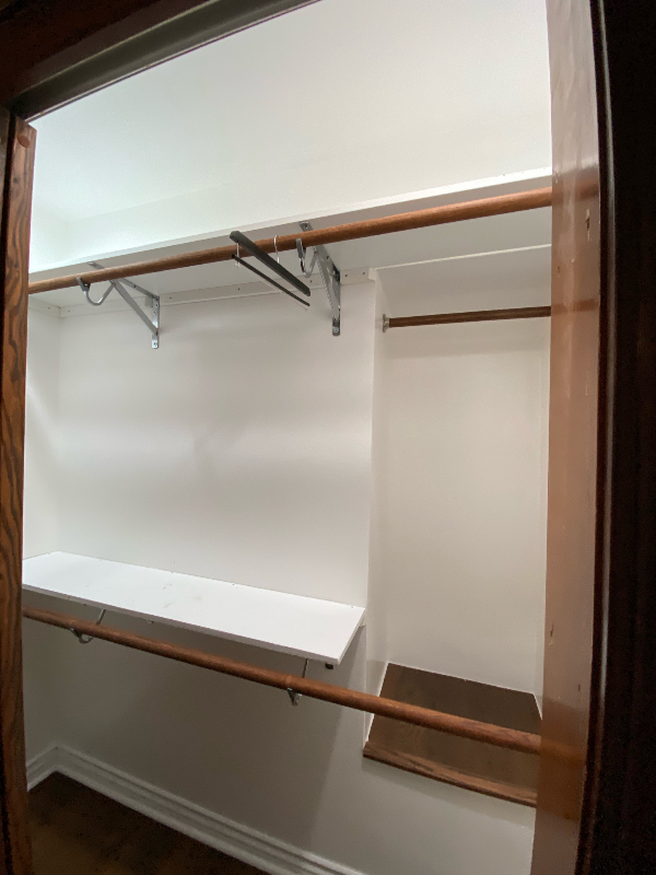 214 Sheridan Ave - Photo 5 of 8