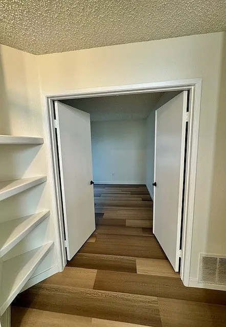 3238 Canary Ct - Photo 5 of 15