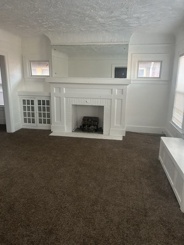 1929 Calvert St - Photo 2 of 13