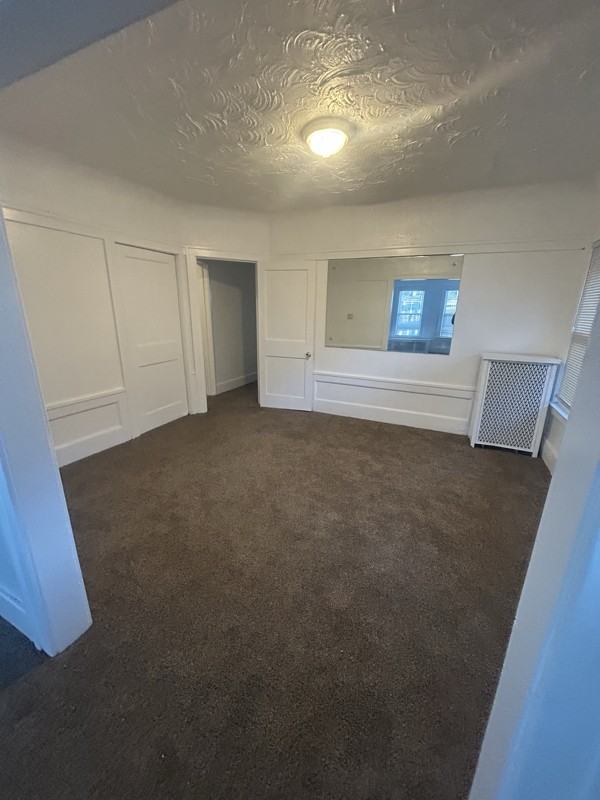 1929 Calvert St - Photo 5 of 13