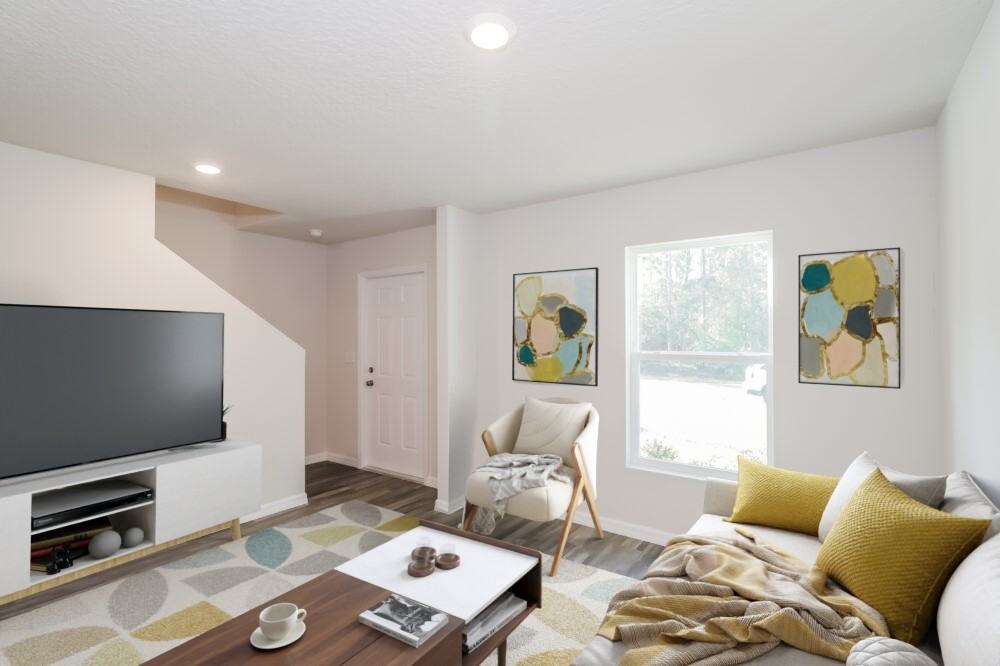 2922 W Higgins Pl - Photo 2 of 3