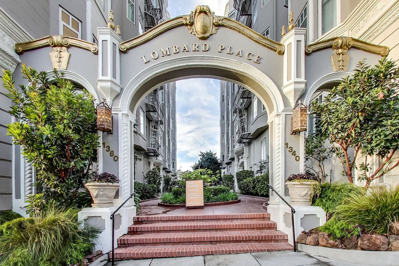 1320-1380 Lombard - Photo 2 of 4