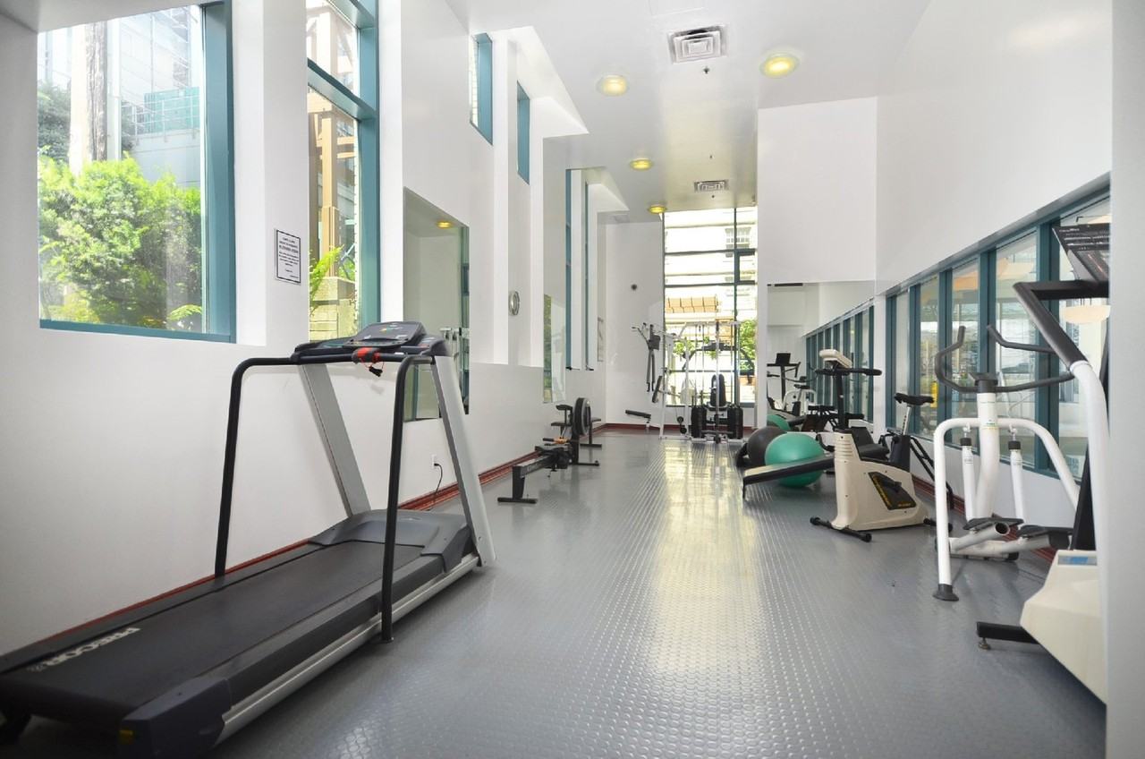 1238 Melville Street - Photo 3 of 21