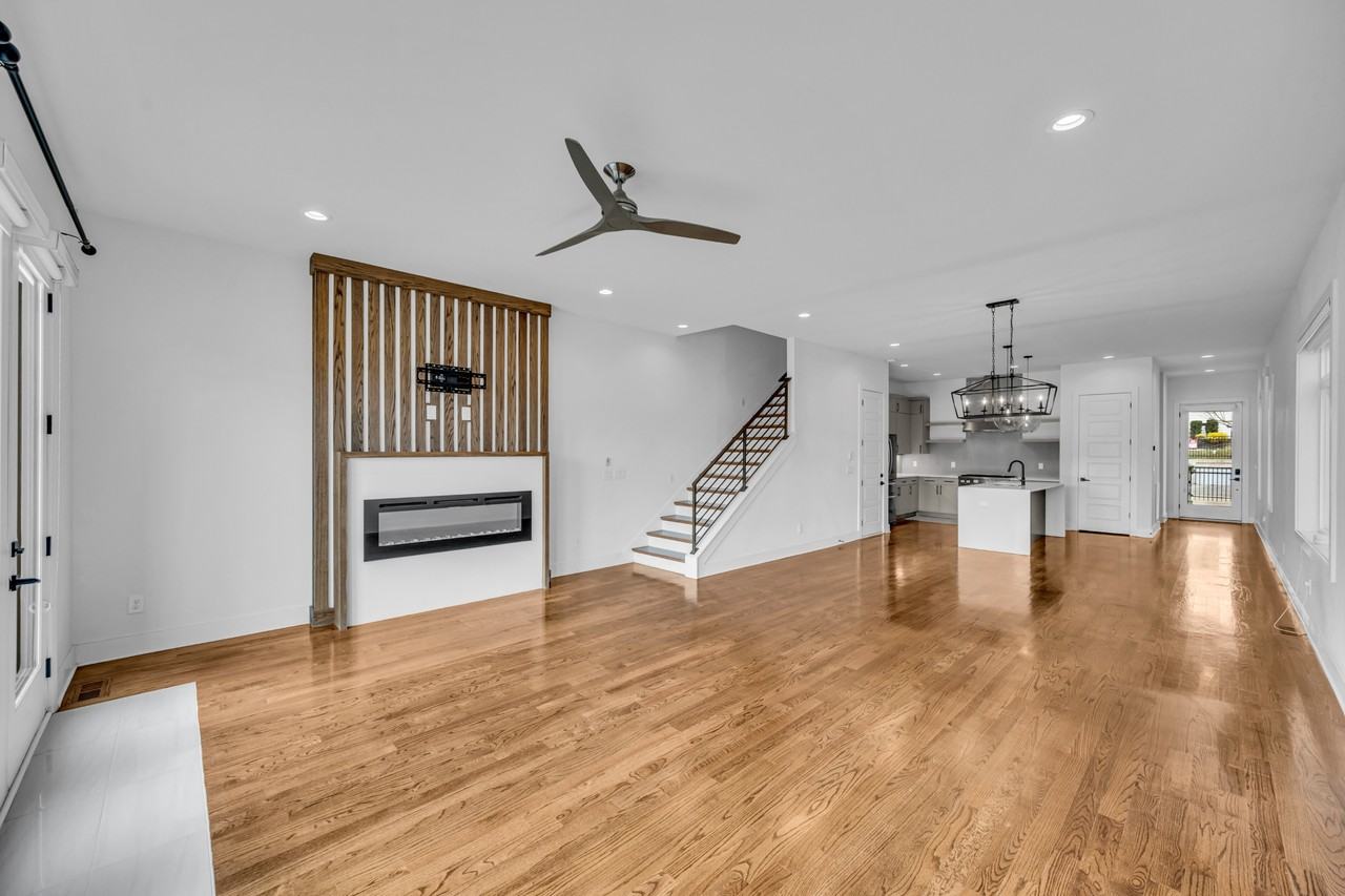 3325 Felicia St #A - Photo 4 of 37