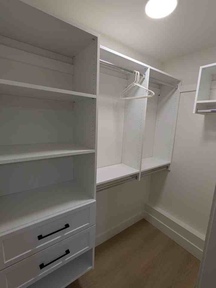 Oxford Street - Photo 7 of 11