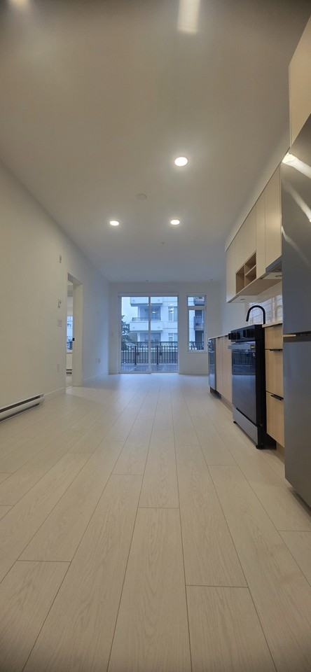 10485 139 Street - Photo 4 of 18