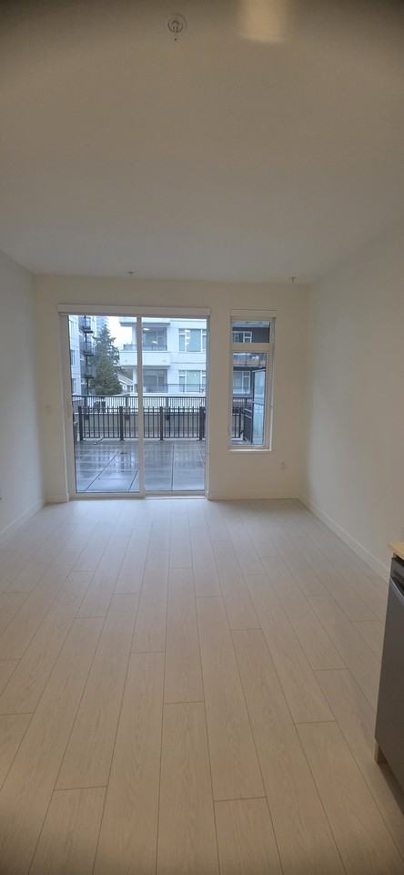 10485 139 Street - Photo 5 of 18