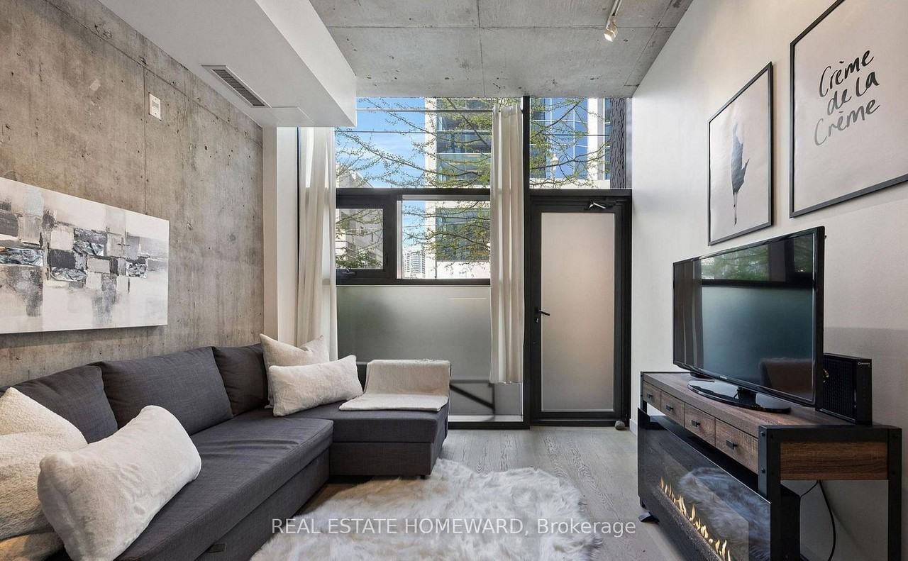 25 Stafford Street - Photo 2 of 7