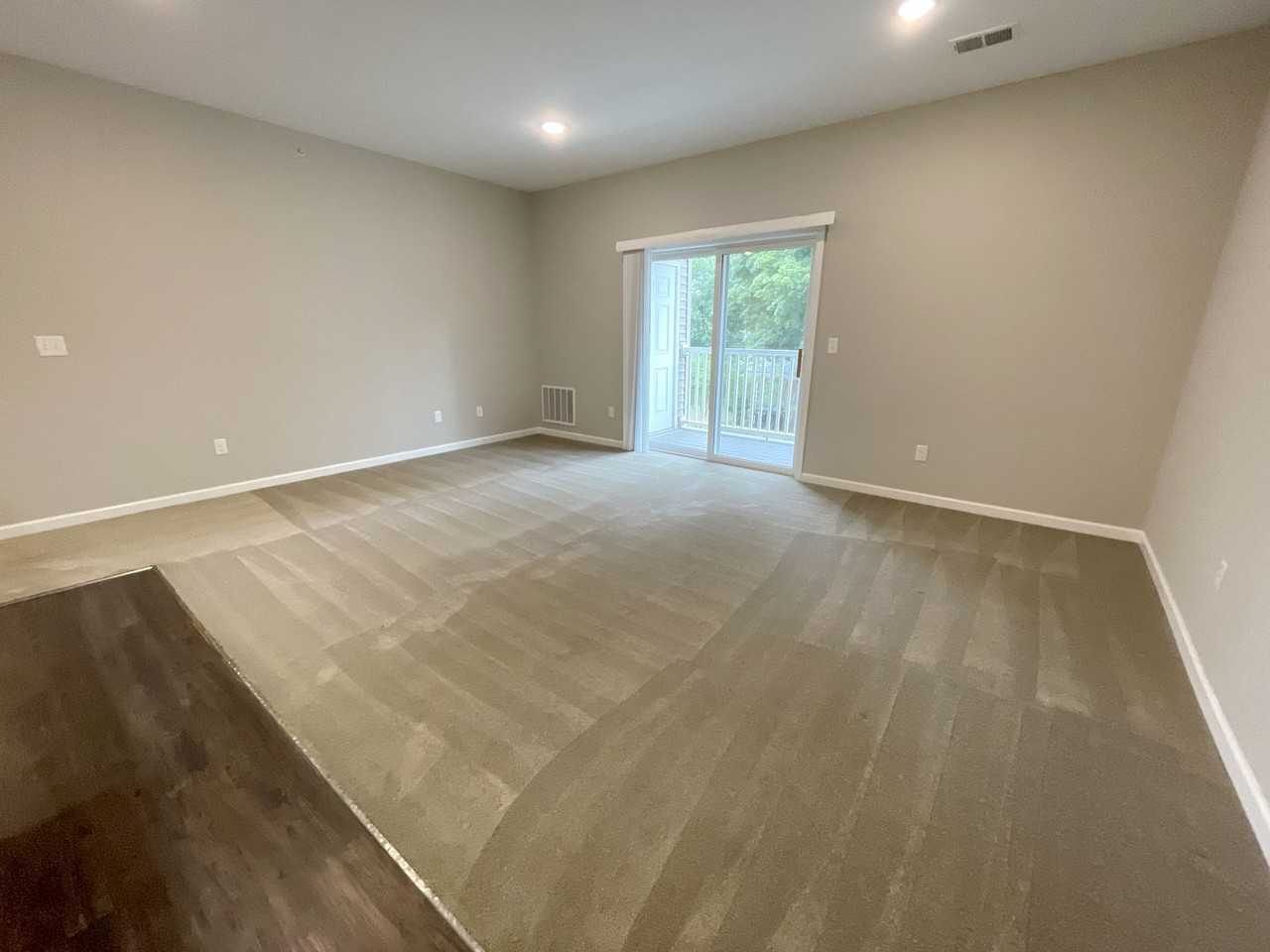 Walnut Grove Apartments - Photo 3 of 14