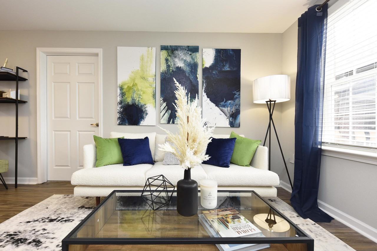 Grayson - Photo 5 of 50