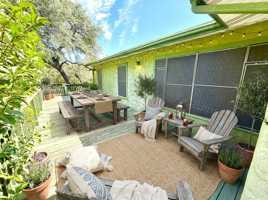 featured image of 27320 Toutant Beauregard Rd