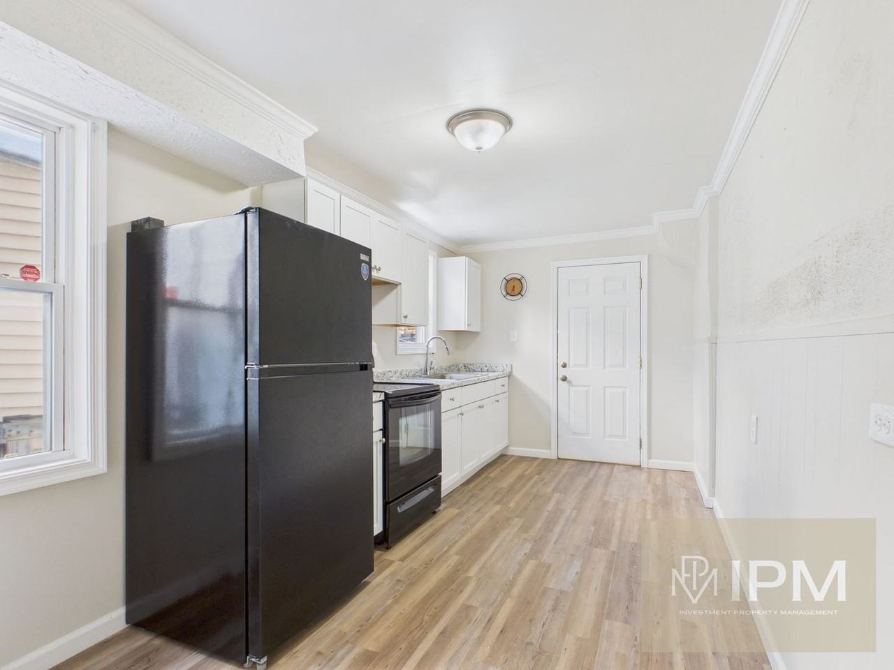 644 Company St - Photo 5 of 22