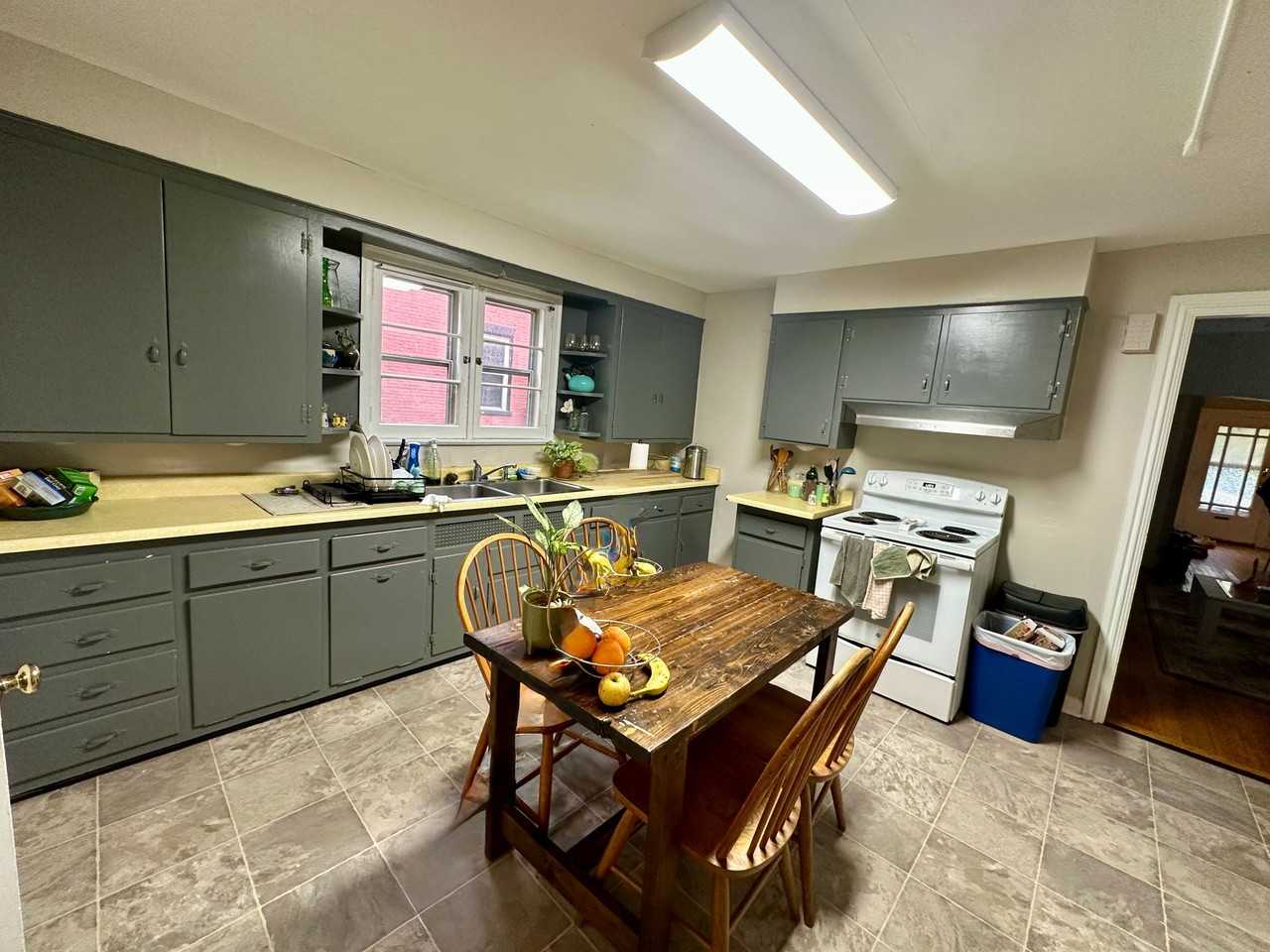 314 North Street - Photo 3 of 12