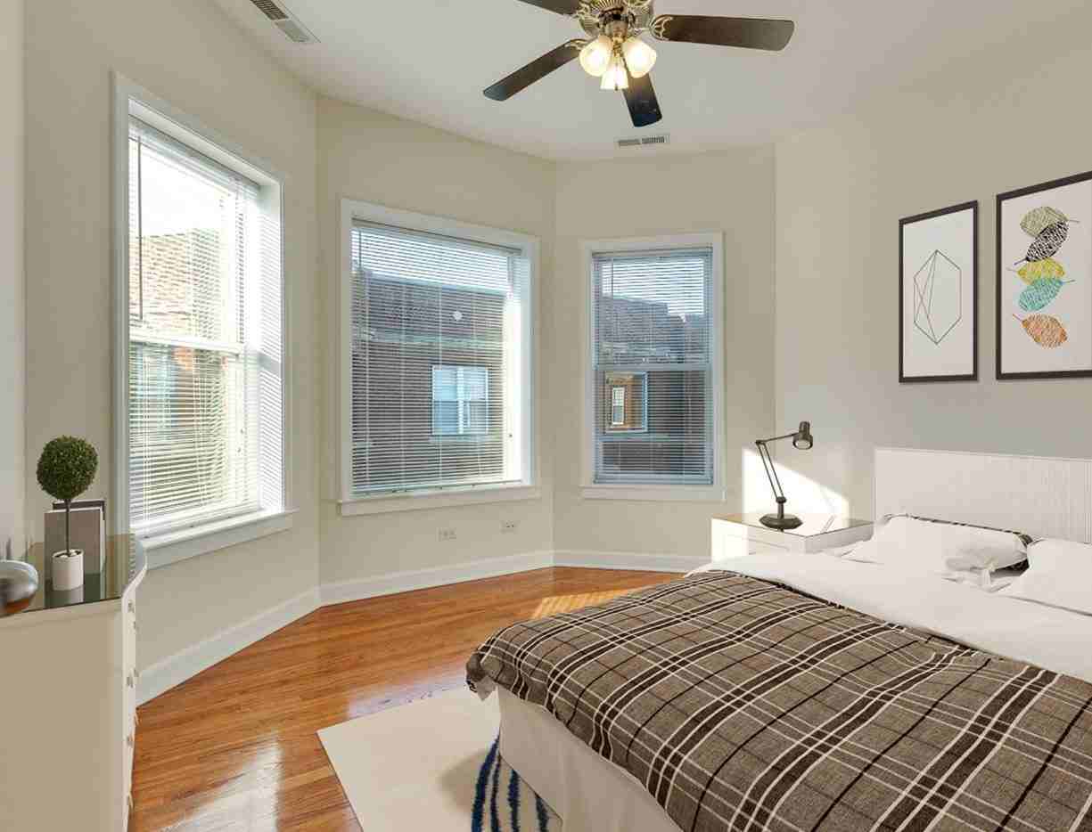 W Cornelia Ave & N Halsted St - Photo 3 of 14