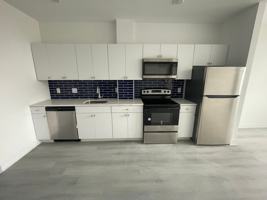 featured image of 1600 W Hunting Park Ave