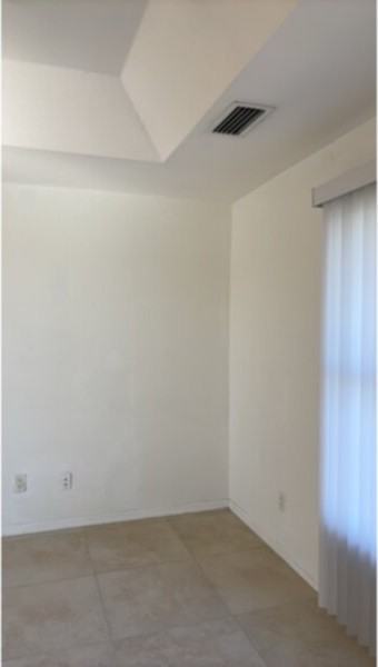 4219 Skyline Blvd #D - Photo 3 of 8